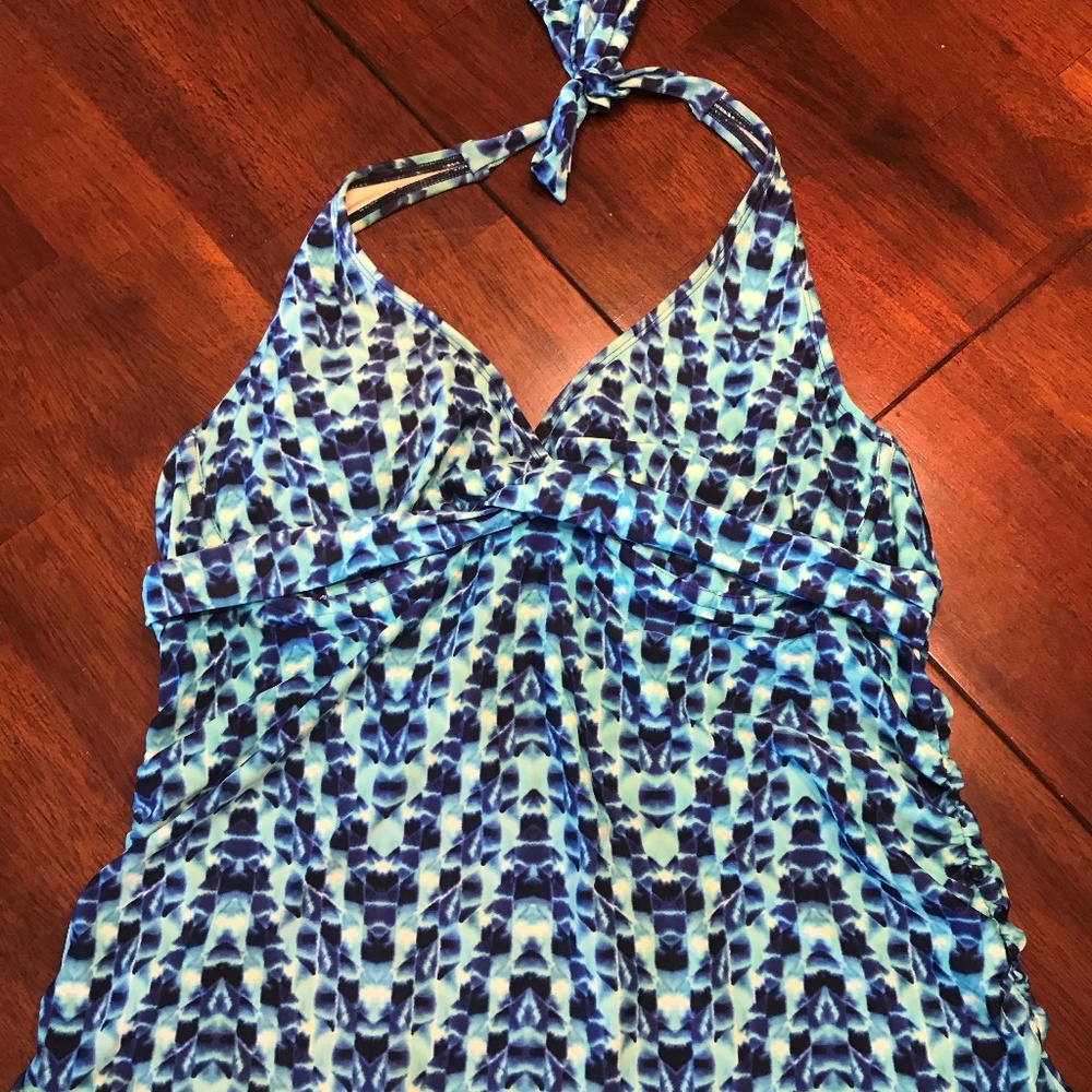 Two Athleta Tankini Swimsuit Tops